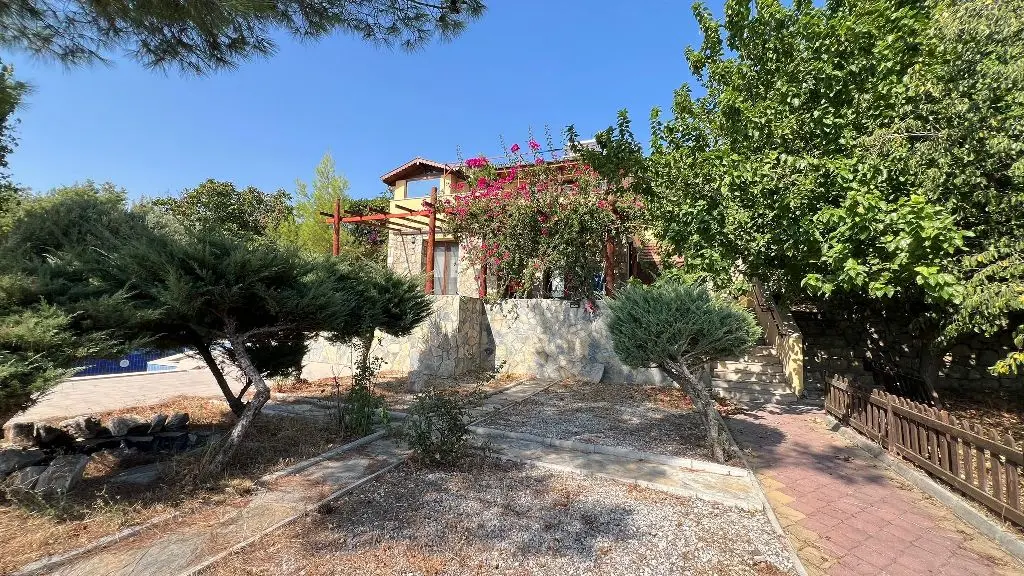 Home in Seydikemer